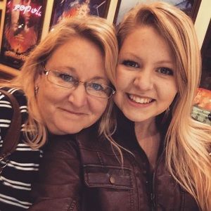 Meet your Posher, Beth